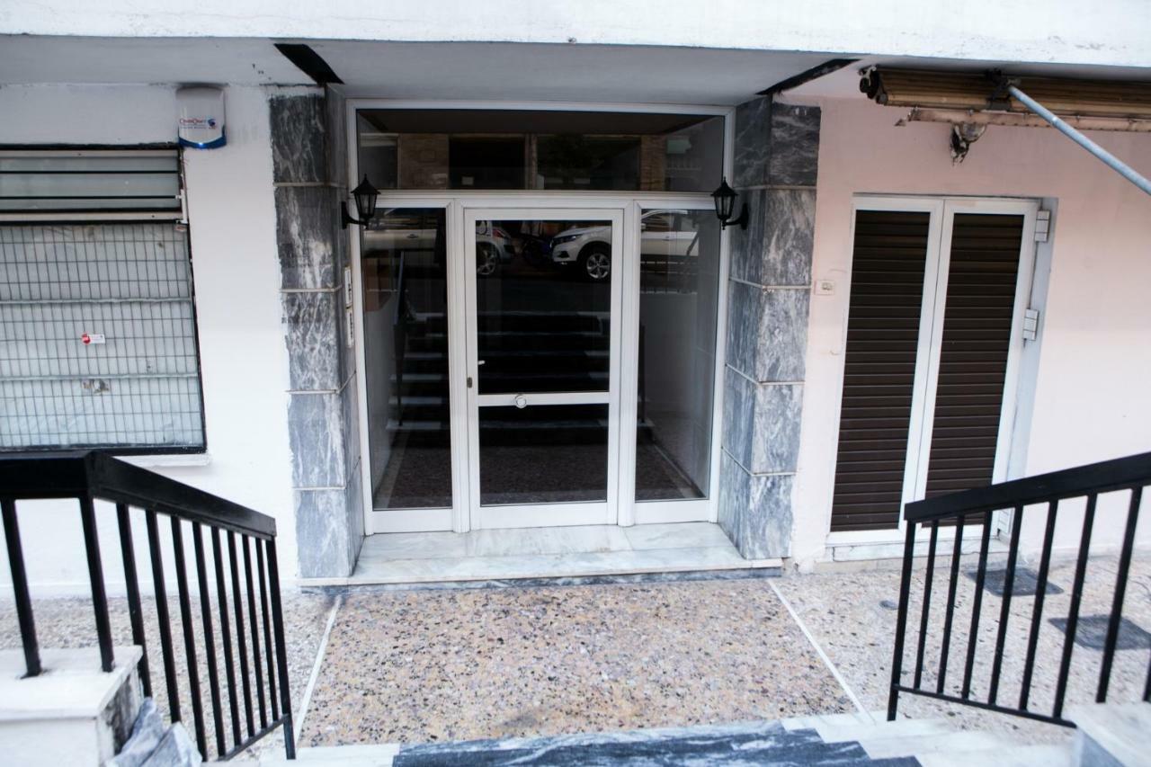 Best House, Anakreontos, Perivolaki, Nikaia, P... Pireu Exterior foto